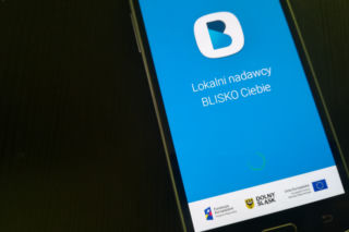 Dobra strona smartfona - pobierz aplikację BLISKO [AUDIO]