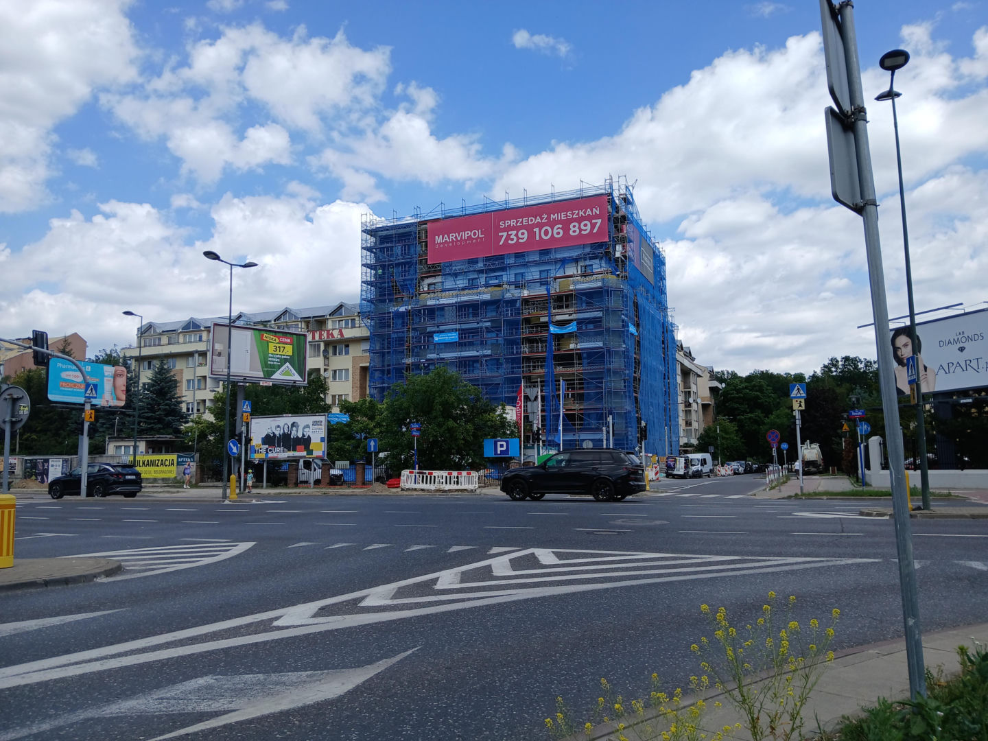 Budowa inwestycji mieszkaniowej Sengera 1 w Warszawie