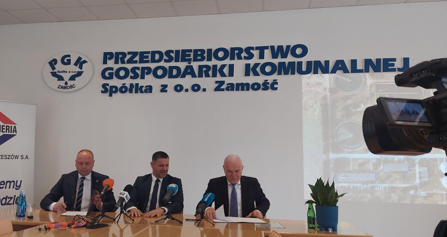 Podpisanie umowy Modernizację gpospodarki wodno-ściekowej w aglomeracji Zamość"