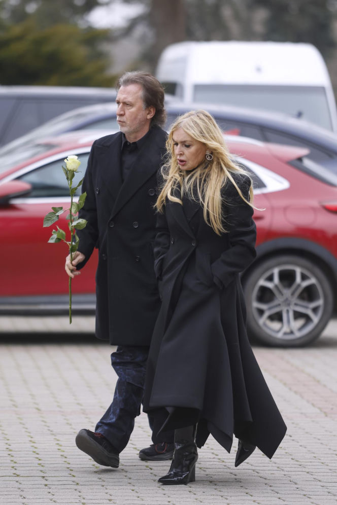 Barbara Wrzesińska na pogrzebie Agnieszki Maciąg