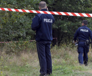 Trwają poszukiwania 75-letniego wędkarza. Służby przeczesują brzeg i rzekę Wisłę
