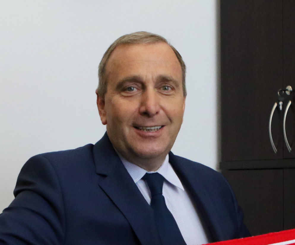 Schetyna będzie szantażystą