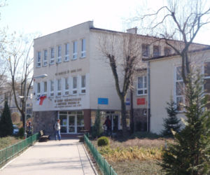 4. III Liceum Ogólnokształcące z Oddziałami Dwujęzycznymi im. Marynarki Wojennej RP w Gdyni