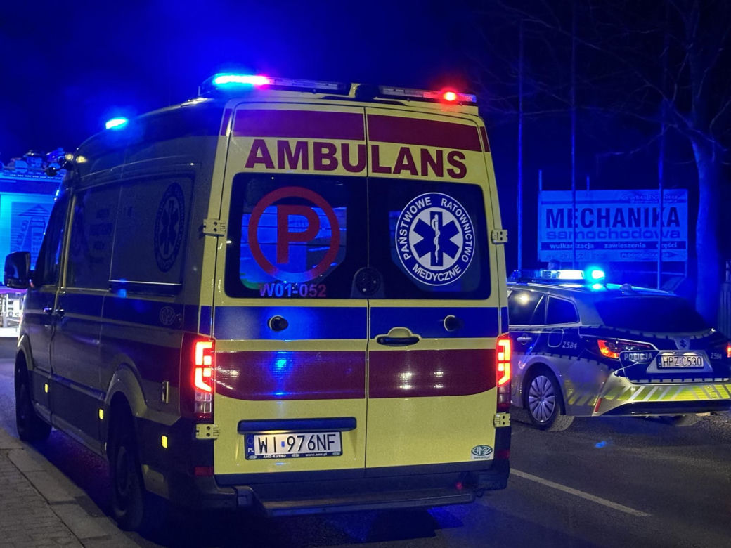 Śmiertelny wypadek z udziałem autobusu i samochodu osobowego przy ulicy Płochocińskiej