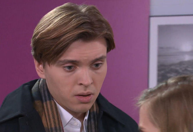 "Klan", odcinek 4682: Bożenka spotyka się z mężczyzną o wątpliwej reputacji! Kazuniowa informuje o tym Bolka