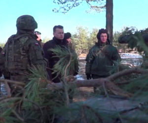 Błaszczak i Duda wprowadził Polskę do NATO?