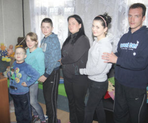 Chodzimy gęsiego bo dom nam się wali