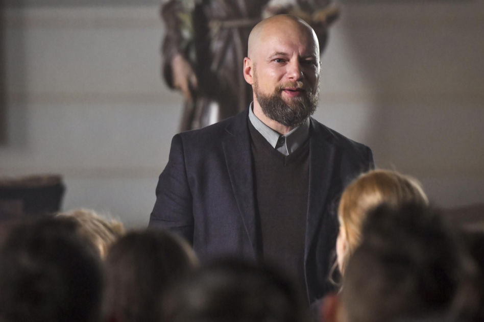 Tak Maciej Stuhr zmieniał się przez lata. Dziś trudno w nim rozpoznać chłopaka z "Fuksa"