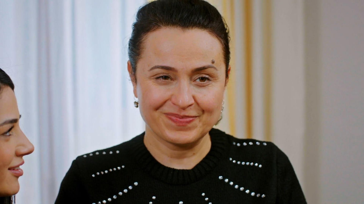 Miłość i nadzieja, odc. 370. Cavidan, Bahar