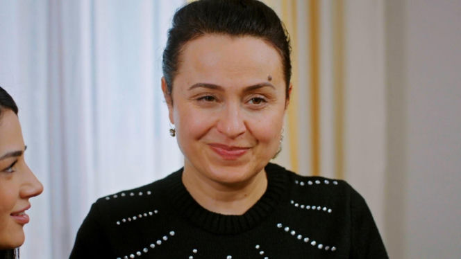 Miłość i nadzieja, odc. 370. Cavidan, Bahar