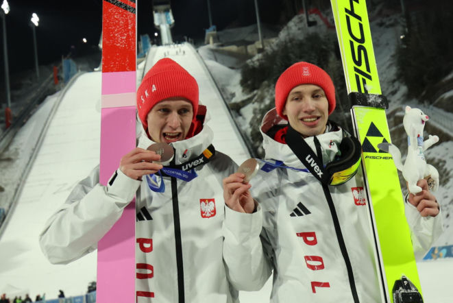 Nie do wiary, jak polscy skoczkowie wracają do kraju. Aż trudno w to uwierzyć! Nietypowe