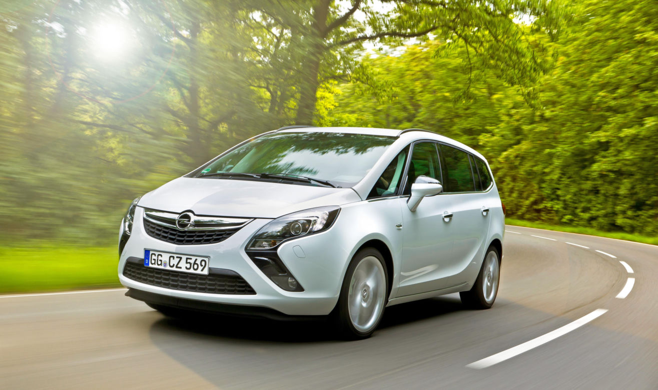 Opel Zafira Tourer (2011) 
