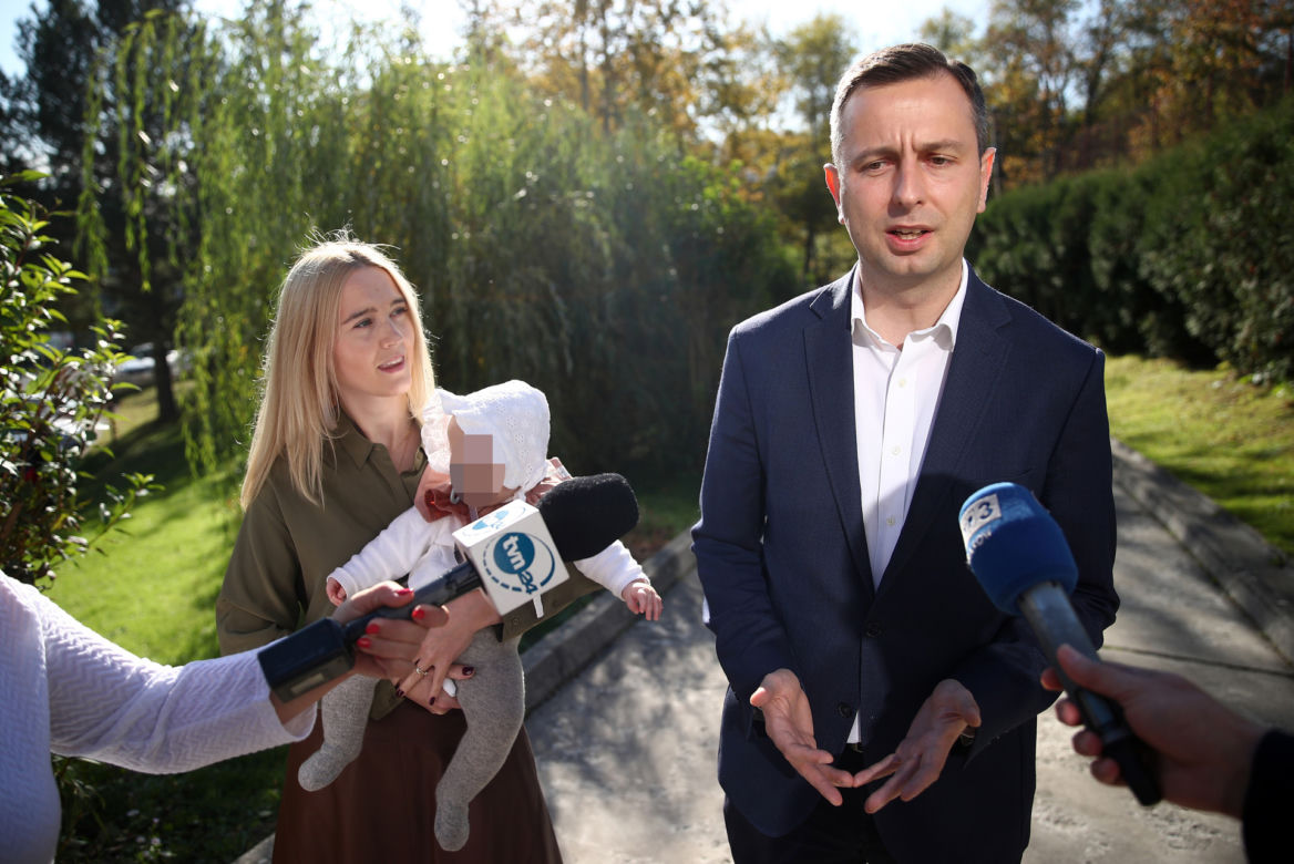 Tak wyglądają żony Hołowni i  Kosiniaka-Kamysza 