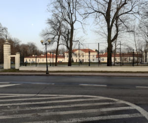 Siedleckie szkoły przy ul. Konarskiego i Prusa i ich okolica w lutym 2021 roku