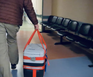 Policyjny Black Hawk z sercem na pokładzie leciał podczas wichury