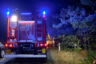 Za kierownicą siedziała 35-letnia kierująca. Kobieta poniosła śmierć na miejscu