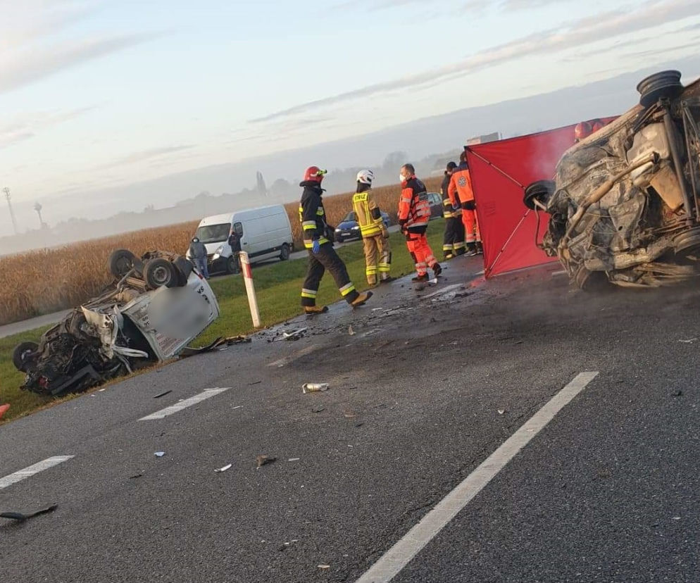 Mazowsze: Makabryczny wypadek pod Grójcem. 3 osoby nie żyją