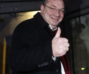 Czas na spotkanie w PiS. Na miejscu Macierewicz, Czarnek i Rau