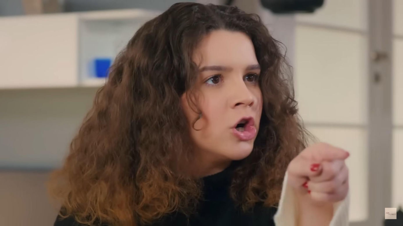 Miłość i nadzieja. Tak Melis wyładowuje swoją złość na Feraye i Zeynep