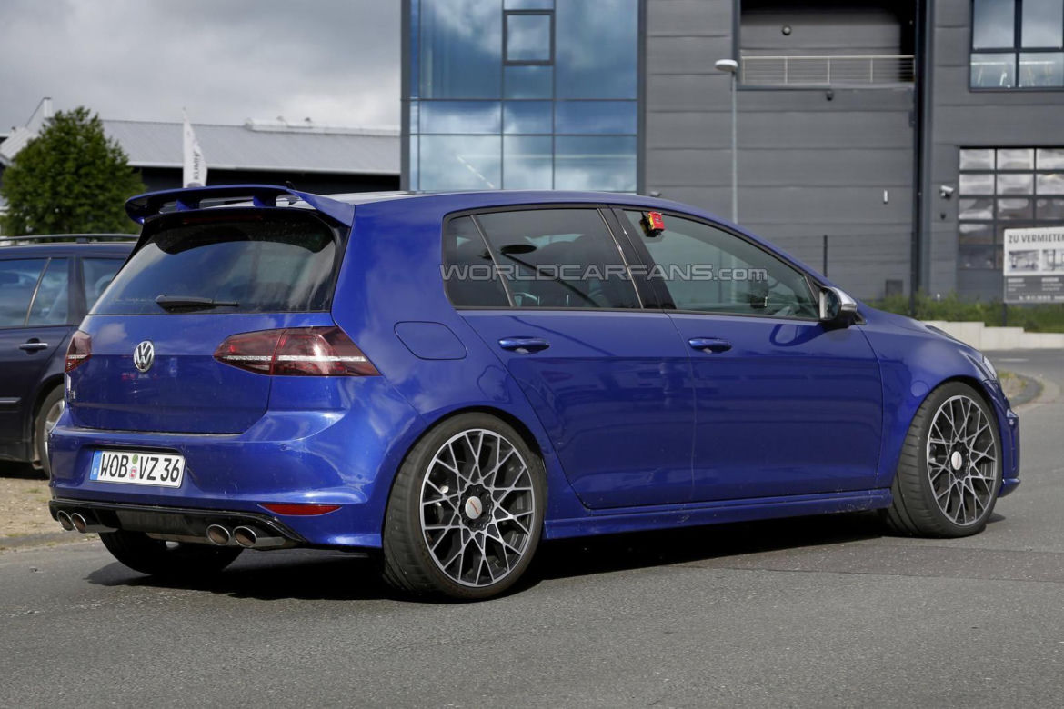 Volkswagen Golf R420