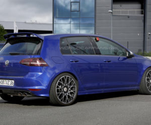 Volkswagen Golf R420