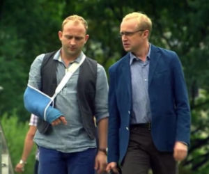PRZEPIS NA ŻYCIE 4 odc. 46. JERZY (Borys Szyc), ANDRZEJ (Piotr Adamczyk)