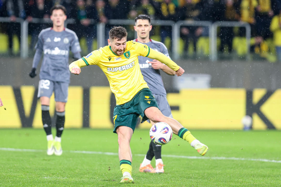GKS Katowice - Legia Warszawa: Zdjęcia kibiców z meczu 21. kolejki PKO BP Ekstraklasy
