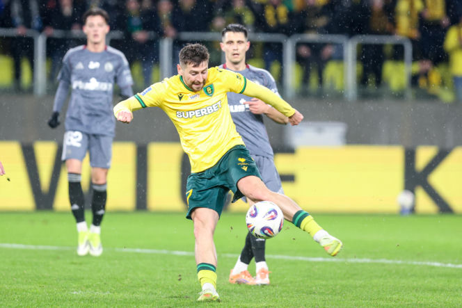 GKS Katowice - Legia Warszawa: Zdjęcia kibiców z meczu 21. kolejki PKO BP Ekstraklasy