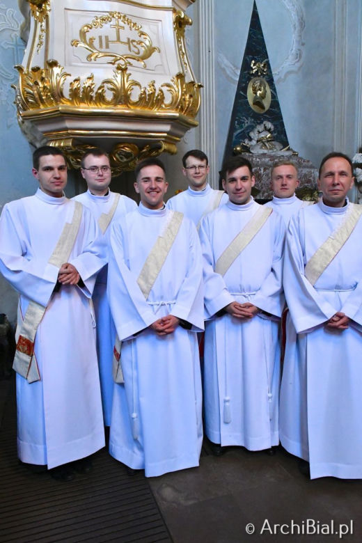 Nowi księża w Archidiecezji Białostockiej [ZDJĘCIA]