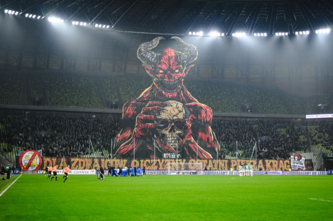 Lechia Gdańsk - Górnik Zabrze, zdjęcia kibiców i zawodników z meczu 18, kolejki PKO BP Ekstraklasy