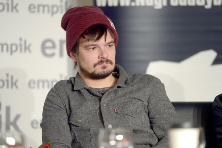 Dawid Ogrodnik kiedyś i dziś. Aktor-kameleon na przestrzeni lat przeszedł wielką metamorfozę