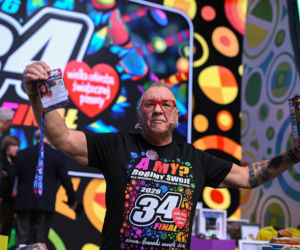 34. Finał WOŚP. Jerzy Owsiak z ważnym apelem. Chodzi o wolontariuszy