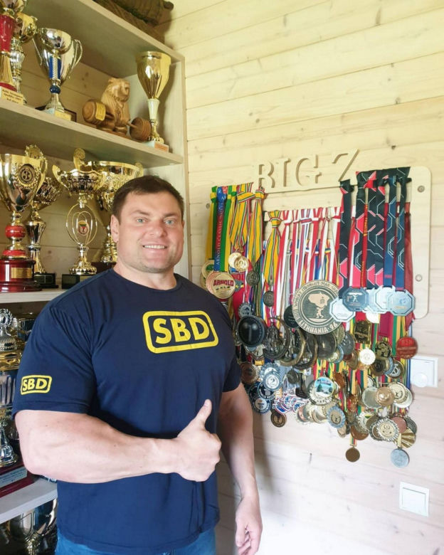 Tak wygląda Zydrunas Savickas, legendarny rywal Mariusza Pudzianowskiego
