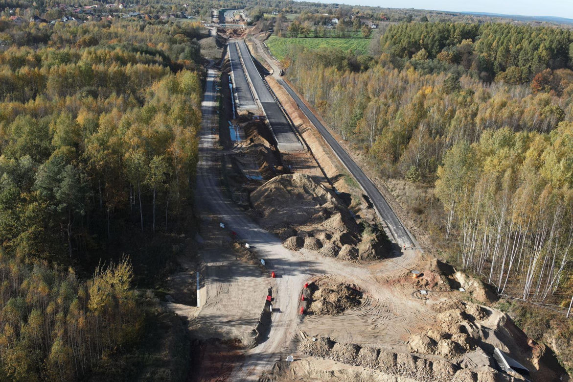 Półmetek na budowie obwodnicy Wąchocka - nowe zdjęcia z terenu budowy!