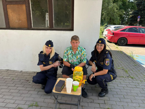 Doniosła na 12-latka sprzedającego lemoniadę. Finał sprawy chwyta za serce
