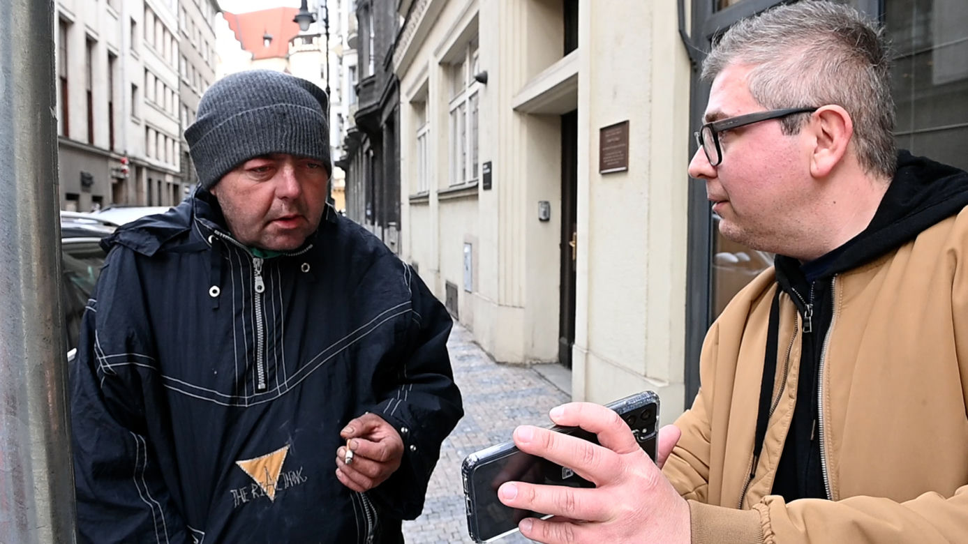 Lewandowski czy Świątek? Wyjątkowa sonda na ulicach Pragi