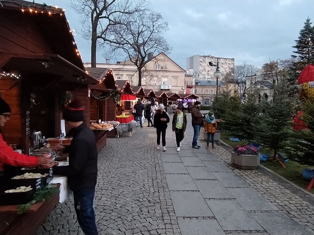 Świąteczny kiermasz w Radomiu