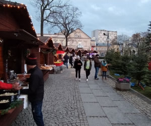 Świąteczny kiermasz w Radomiu