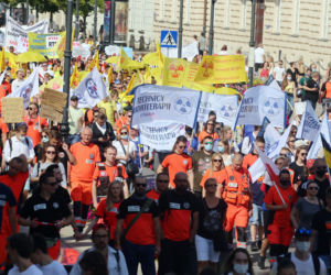 Protest pracowników służby zdrowia w Warszawie