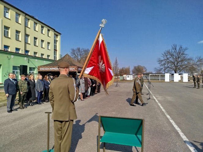 Chorągiew dla Ośrodka WOT