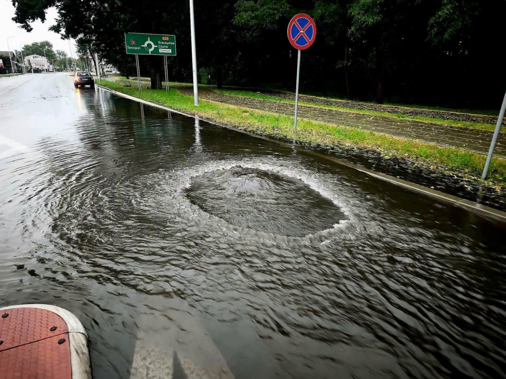 Krajobraz jak po apokalipsie! Potężne burze przeszły przez Polskę
