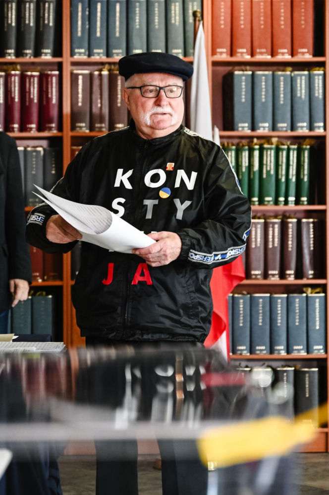 Duda, Komorowski, Kwaśniewski i Wałęsa. Oto byli prezydenci objęci podwyżkami 
