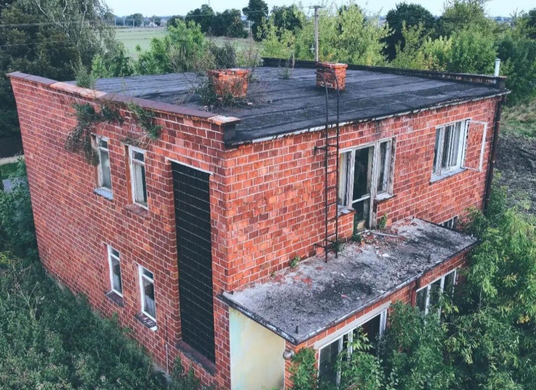 	Bydgoszczanie zwiedzją opuszczone domy. W Niemczech byli w starej fabryce czekolady i zapomnianym sanatorium
