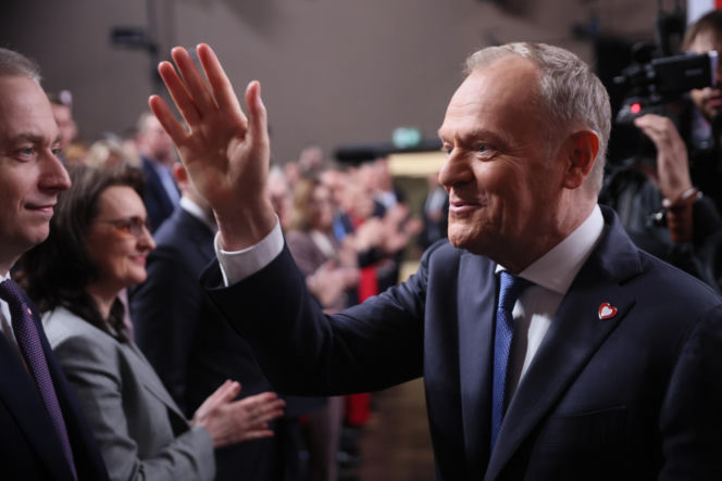Premier Donald Tusk podczas Rady Krajowej Koalicji Obywatelskiej w Ursynowskim Centrum Kultury "Alternatywy" w Warszawie