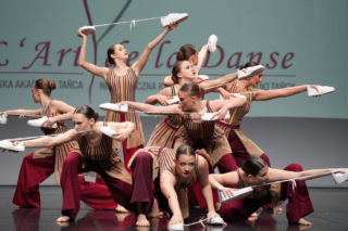 Formacje GSA Junior i GSA Pro z Gdańskiej Szkoły Artystycznej wywalczyły awans do finałów Dance World Cup 2026 w Dublinie