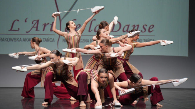 Formacje GSA Junior i GSA Pro z Gdańskiej Szkoły Artystycznej wywalczyły awans do finałów Dance World Cup 2026 w Dublinie