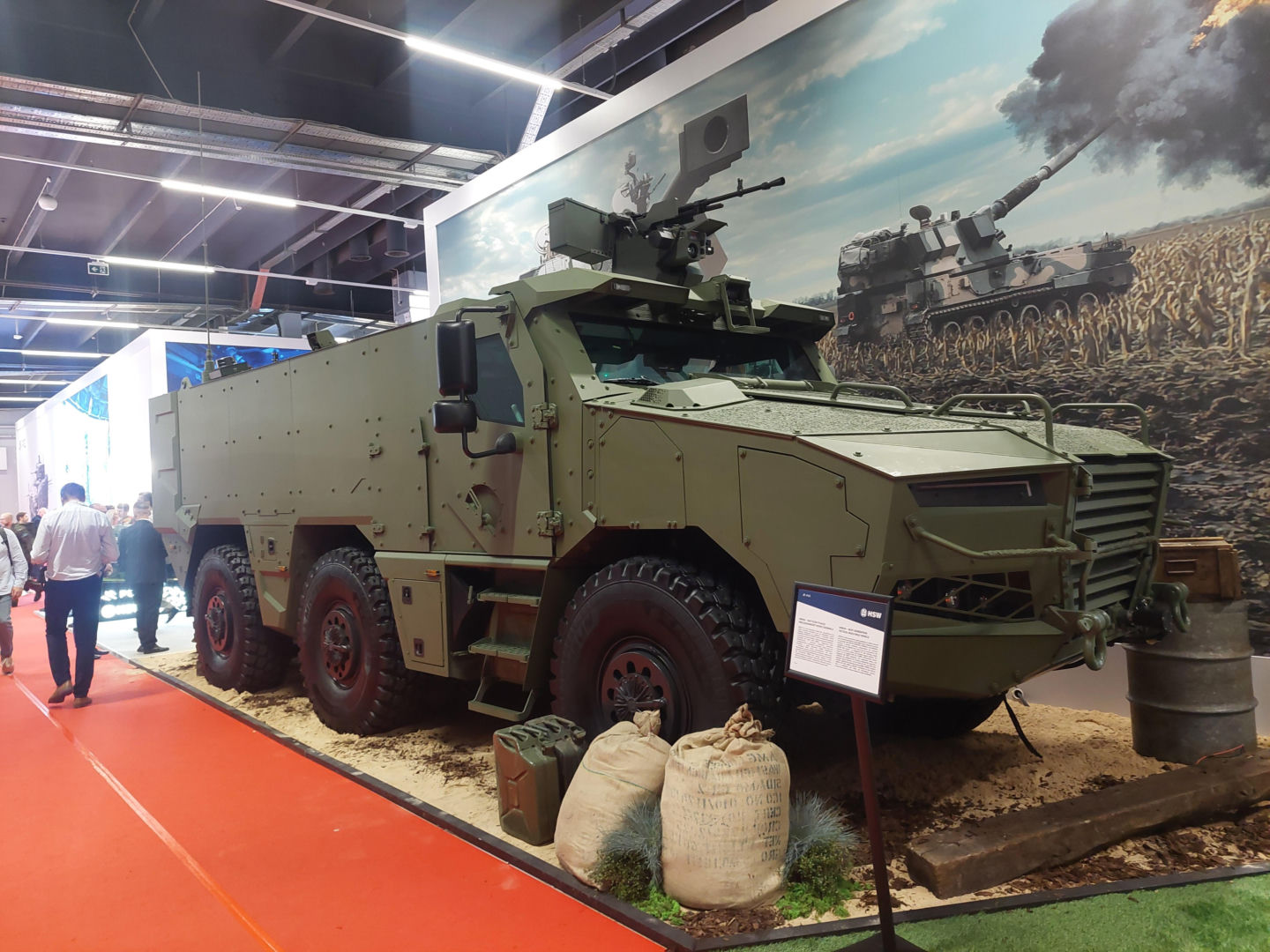 Huta Stalowa Wola rozszerza produkcję. Heron 6x6 wchodzi do gry