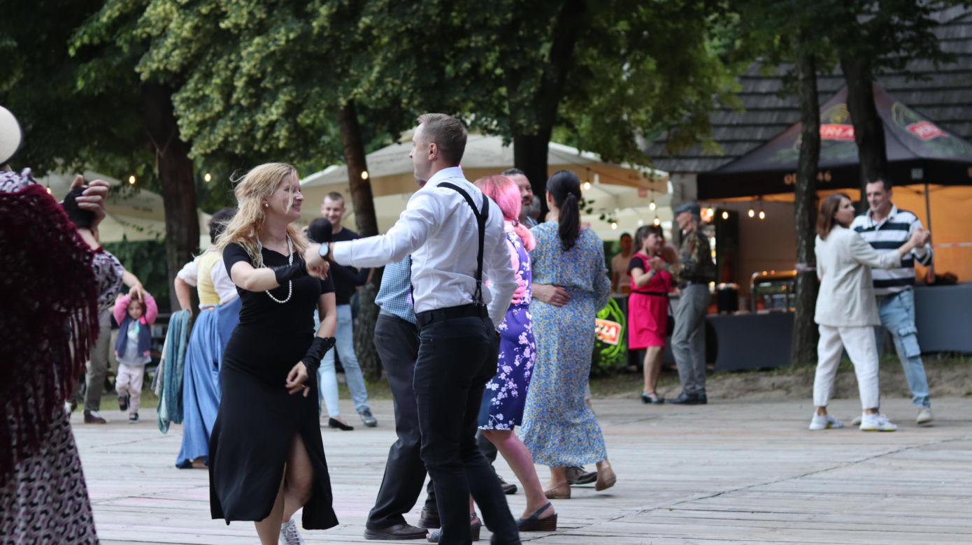 Pierwsza potańcówka w lubelskim skansenie