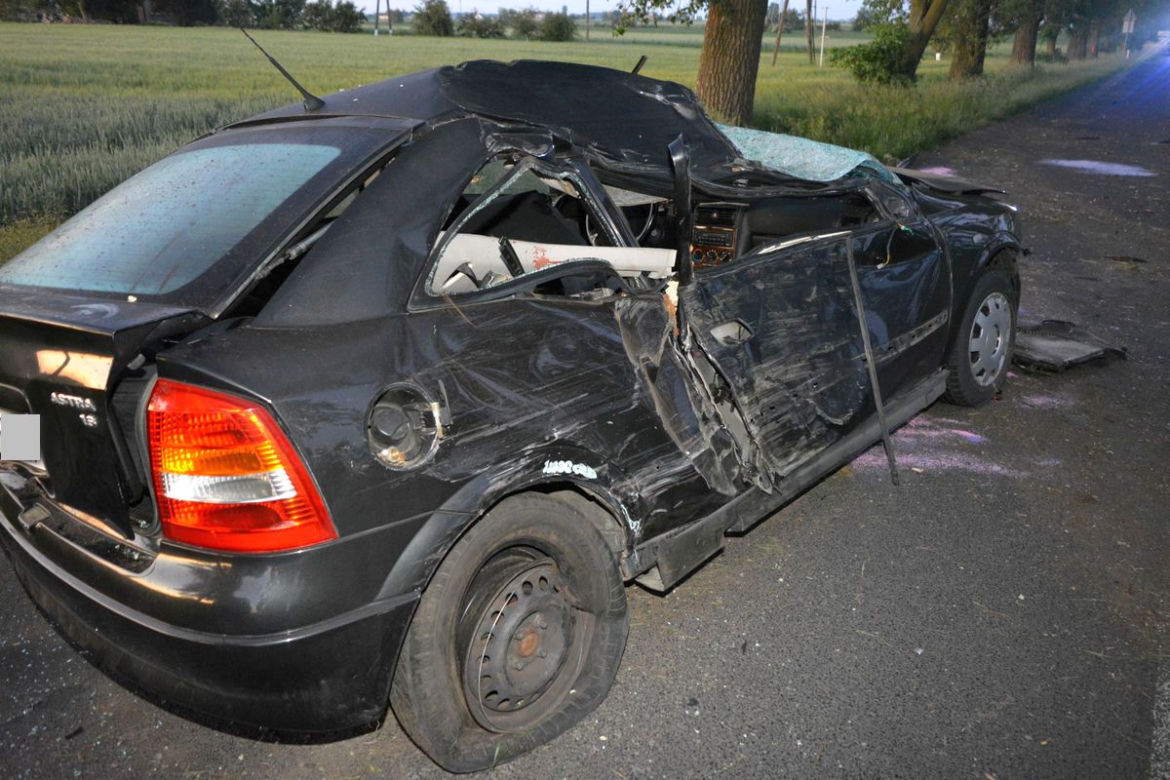 Śmiertelny wypadek w Czołówku. Nie żyje 19-latka