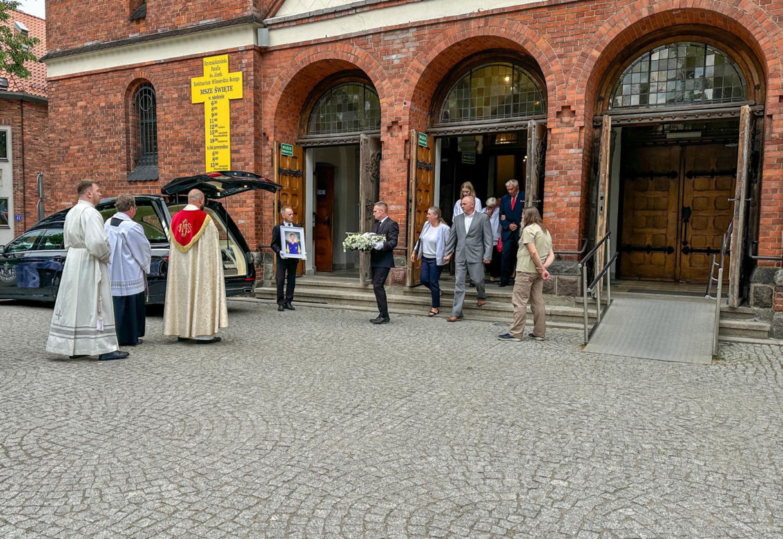 Krzyś już nie wróci na boisko. 12-latek zginął pod kołami auta. Sąd zaostrzył wyrok dla kierowcy